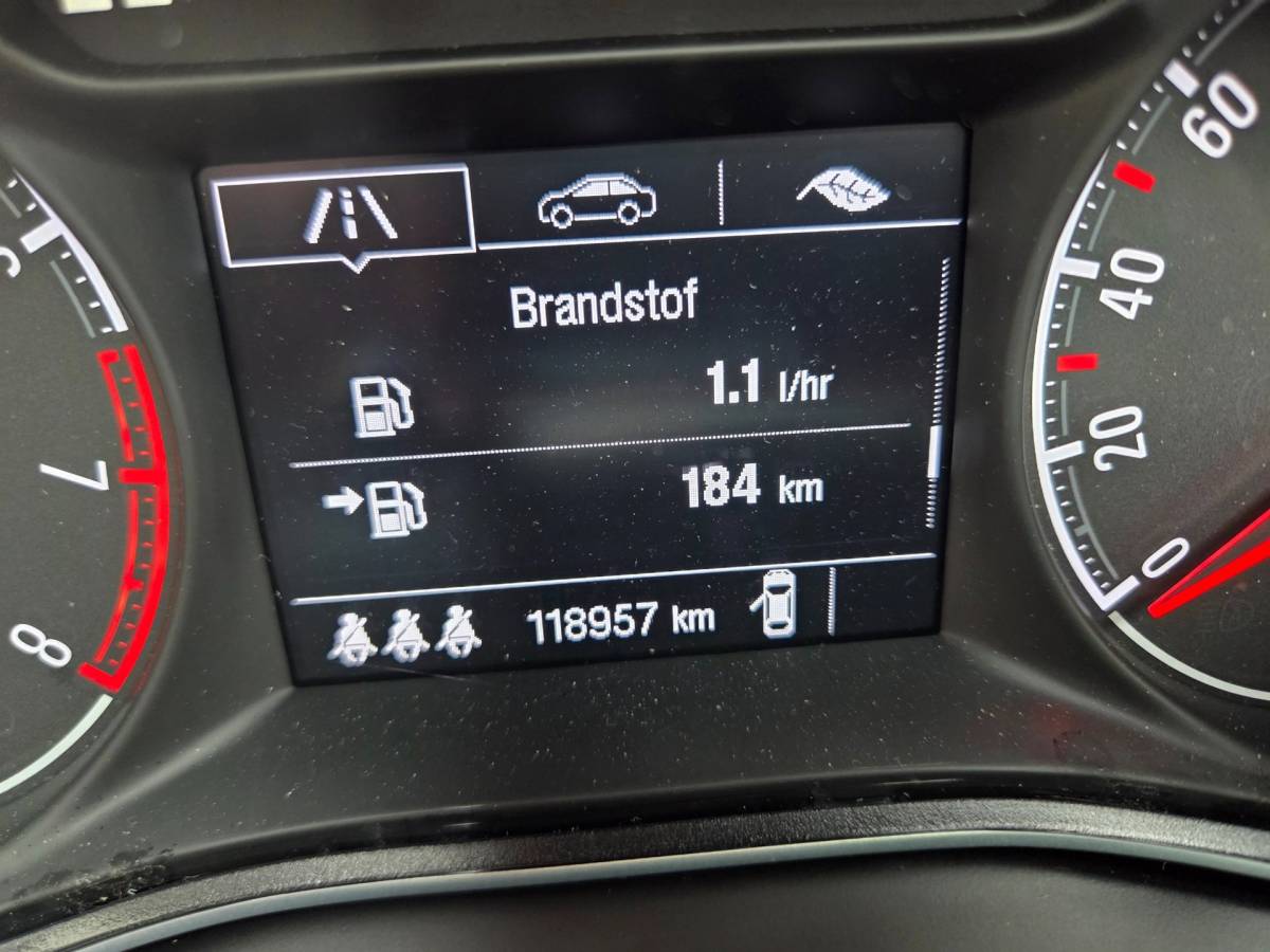Opel Zafira Opel Zafira 1.4 Turbo Online Edition Trekhaak/ Navigatie/ Parkeersensoren voor + achter/ Cruise control/ Rijklaarprijs!