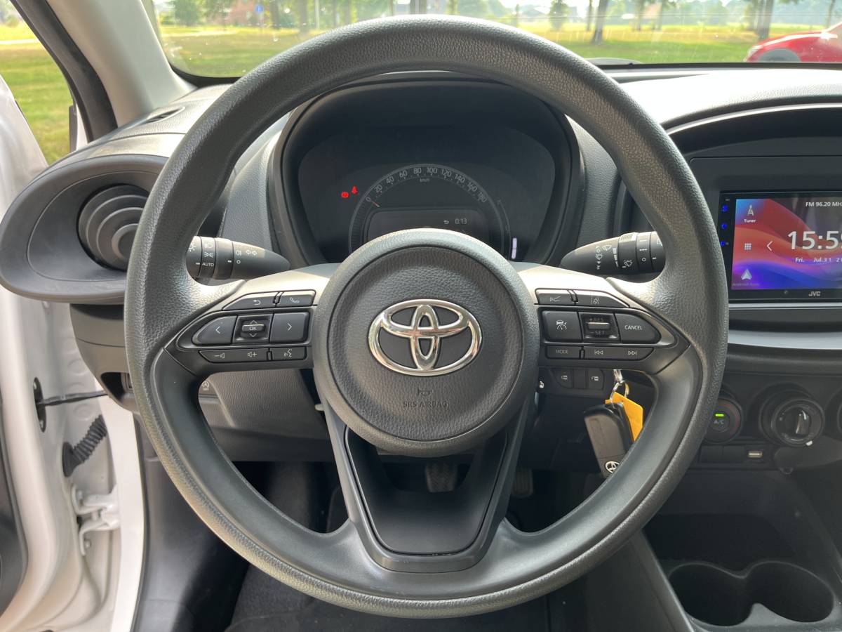 Toyota Aygo Toyota Aygo X 1.0 VVT-i MT | ADAPT. CRUISE | AIRCO | CARPLAY | LANE ASSIST