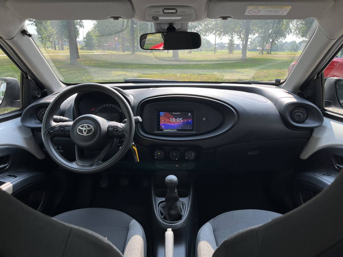 Toyota Aygo Toyota Aygo X 1.0 VVT-i MT | ADAPT. CRUISE | AIRCO | CARPLAY | LANE ASSIST