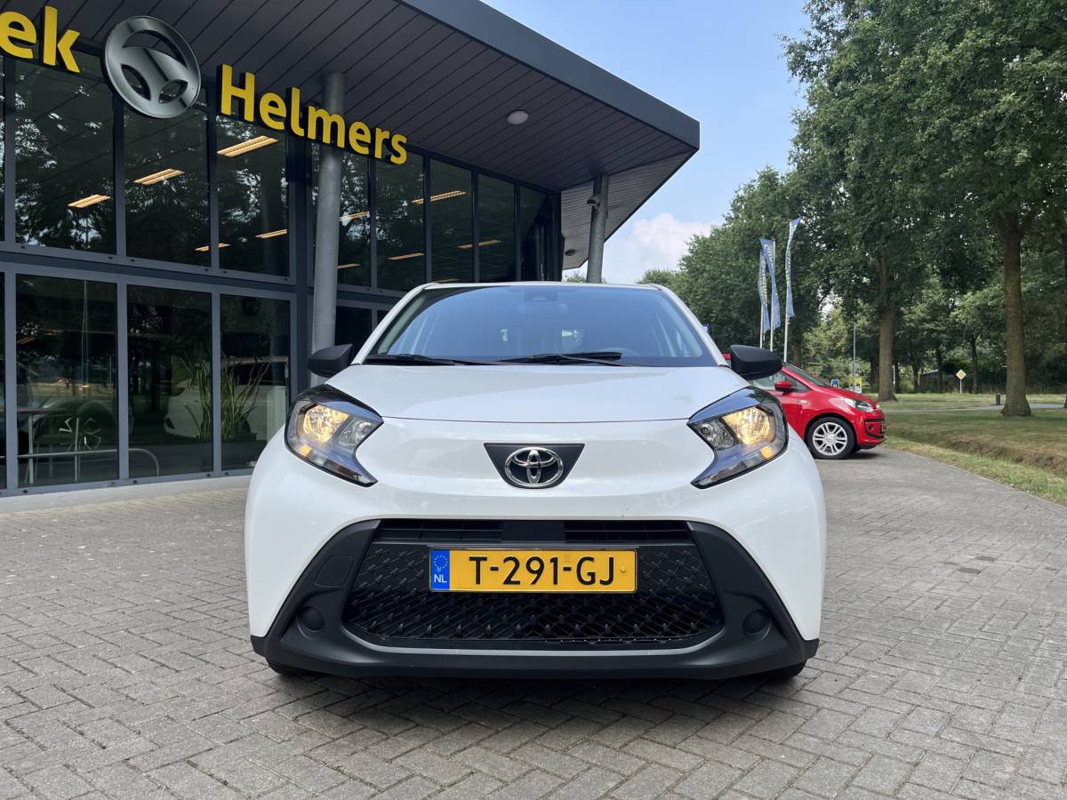 Toyota Aygo Toyota Aygo X 1.0 VVT-i MT | ADAPT. CRUISE | AIRCO | CARPLAY | LANE ASSIST
