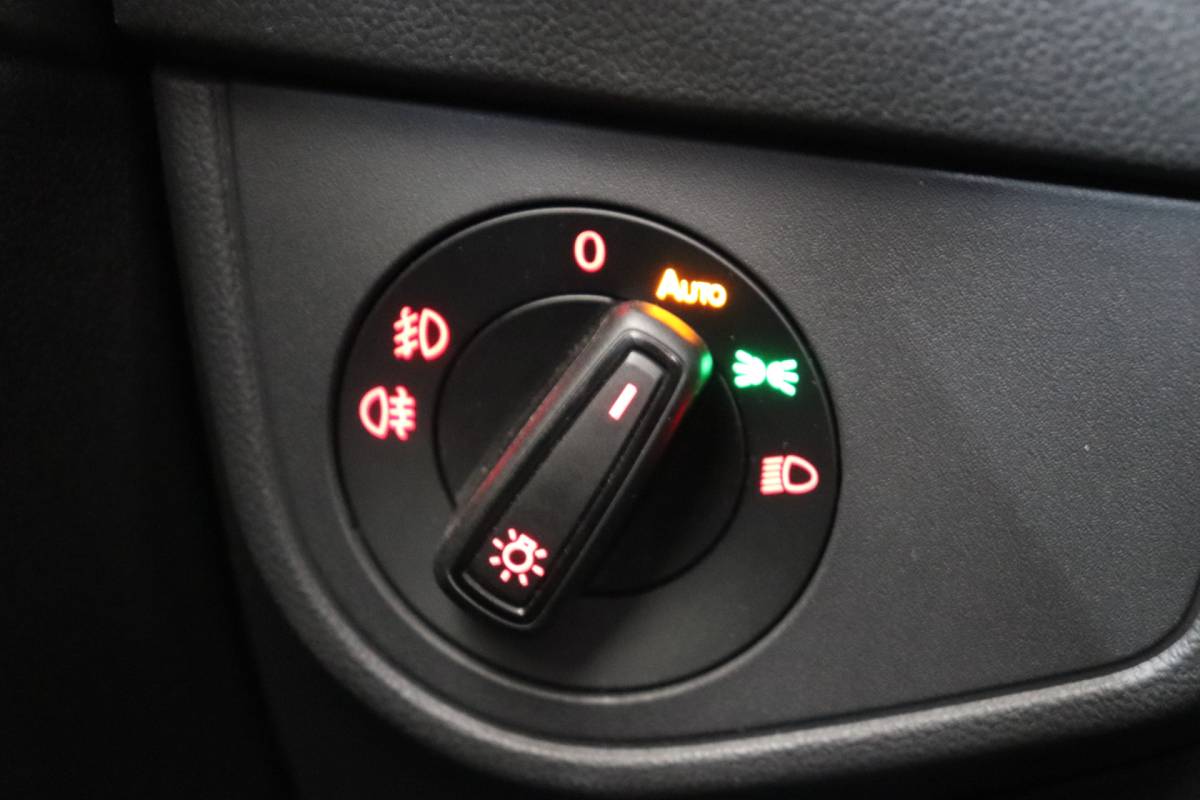 Volkswagen Polo Volkswagen Polo 1.0 TSI Highline Automaat. Trekhaak, navigatie, Full-led.
