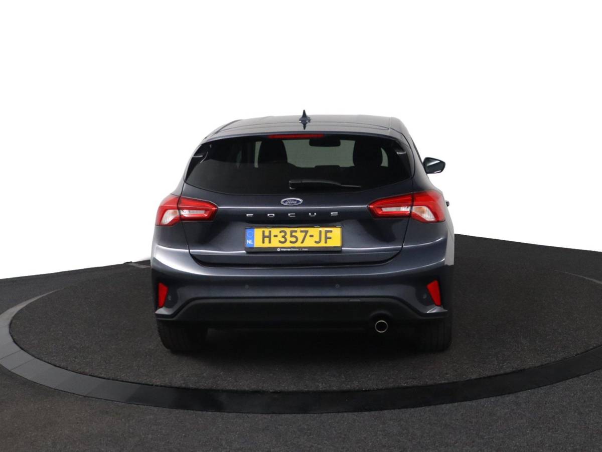 Ford Focus Ford Focus 1.0 EcoBoost Titanium Business |NAP|Automaat|Winterpack