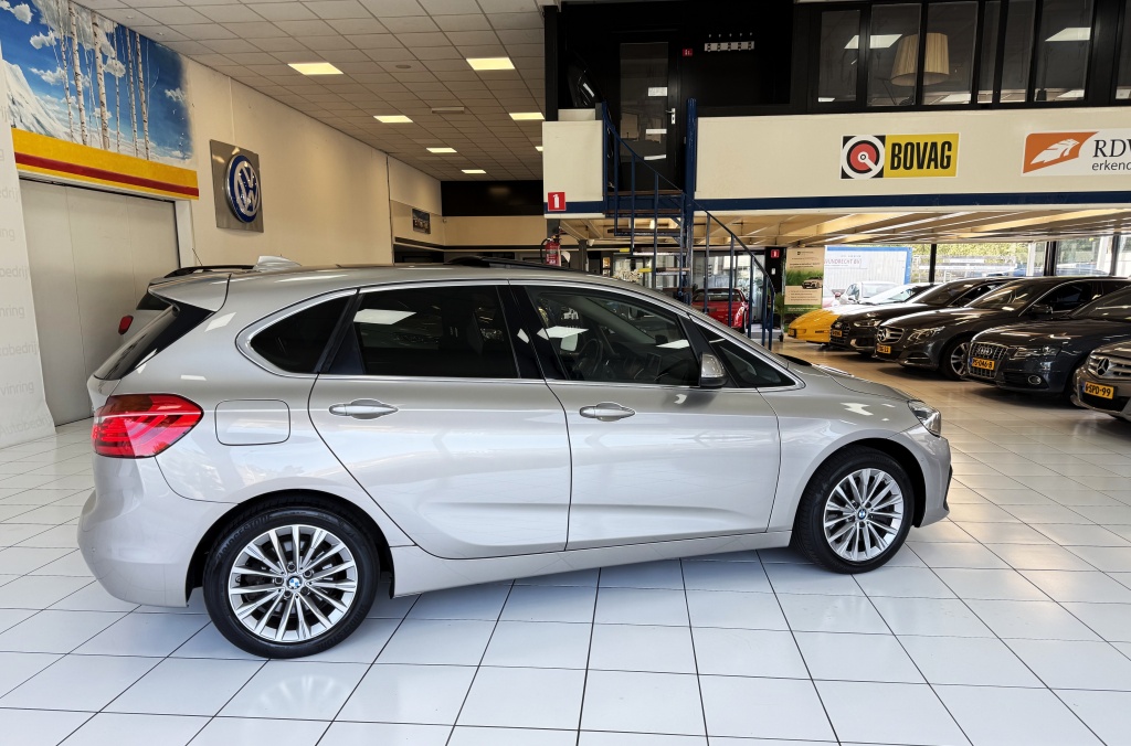 BMW 2 Serie Bmw 2-serie Active Tourer 225xe iPerformance Bovag Garantie Automaat