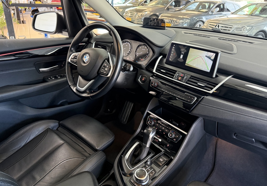 BMW 2 Serie Bmw 2-serie Active Tourer 225xe iPerformance Bovag Garantie Automaat