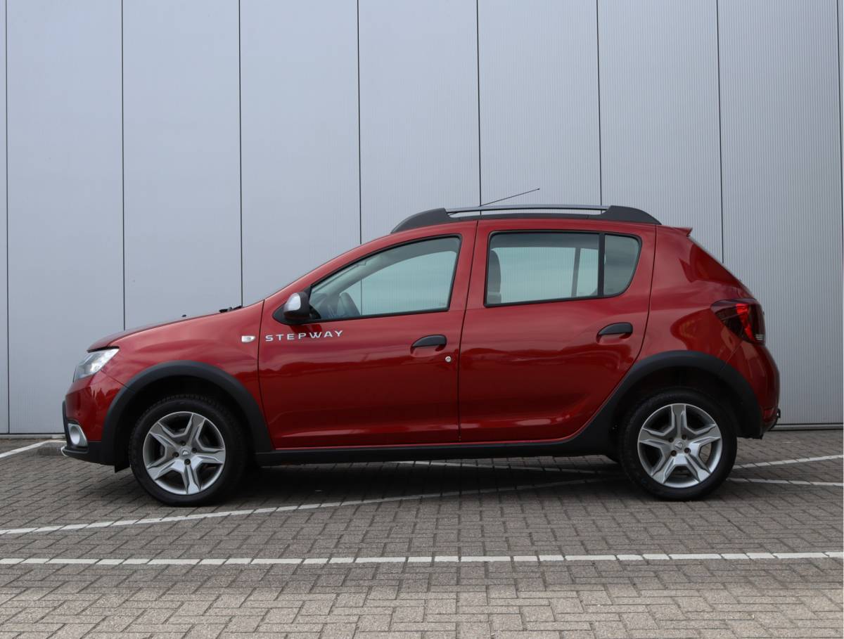 Dacia Sandero Stepway Dacia Sandero 1.0 SCe Stepway | BOVAG-garantie | Trekhaak | Airco