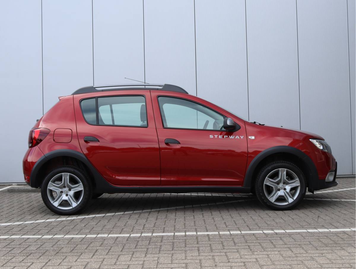 Dacia Sandero Stepway Dacia Sandero 1.0 SCe Stepway | BOVAG-garantie | Trekhaak | Airco