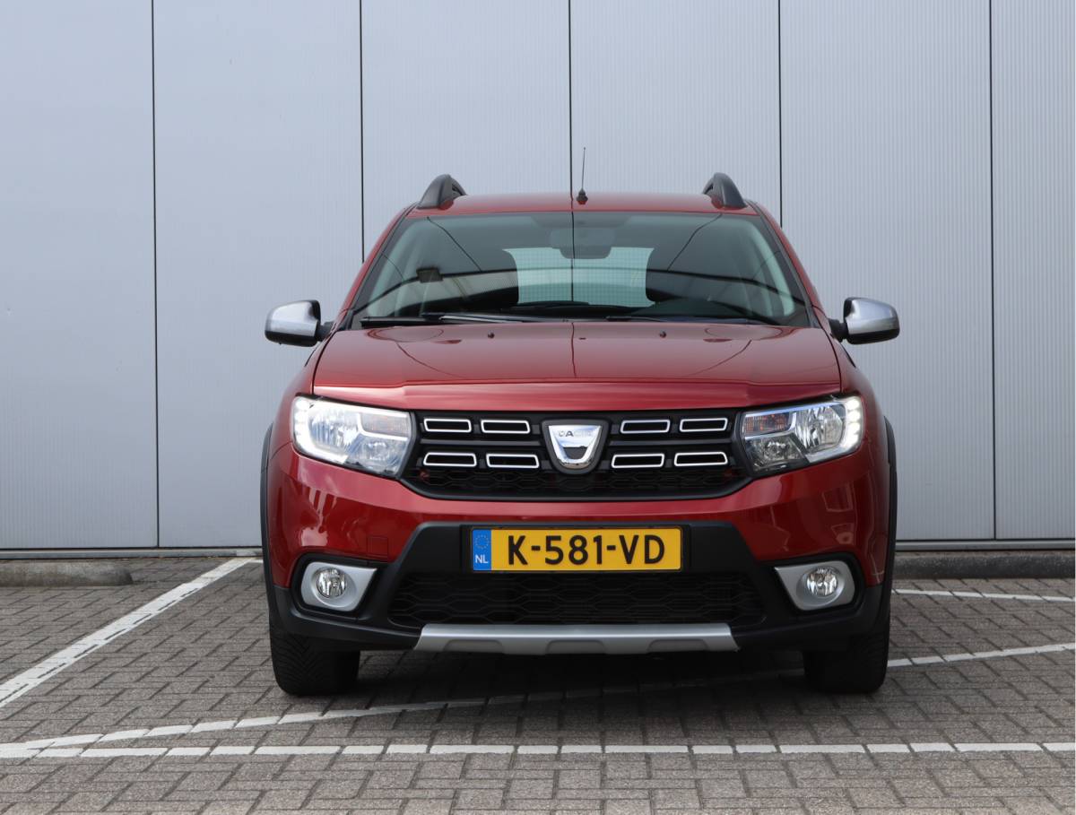 Dacia Sandero Stepway Dacia Sandero 1.0 SCe Stepway | BOVAG-garantie | Trekhaak | Airco