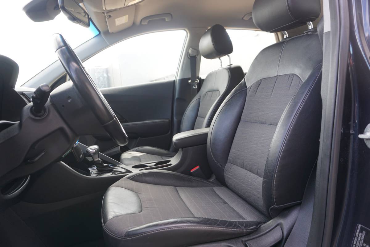 Kia Niro Kia Niro 1.6 GDi Hybrid DynamicLine | TREKHAAK | DEALERONDERHOUDEN | CAMERA |