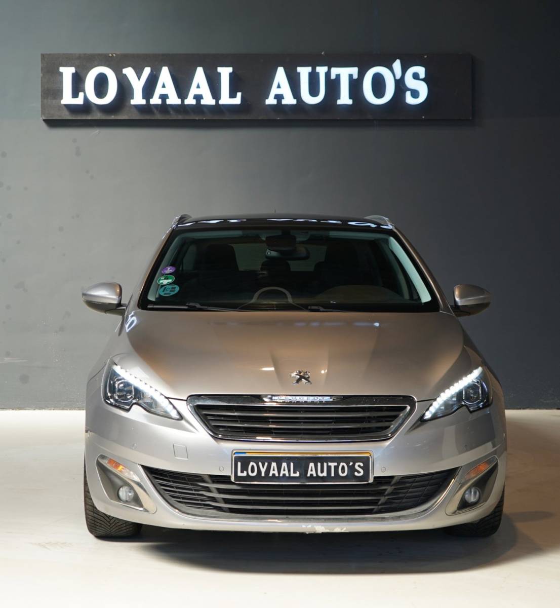 Peugeot 308 Peugeot 308 1.2 PureTech GT-line | ACHTERUITRIJC. | CRUISE | AIRCO | PANODAK | PDC | NAVI | APK