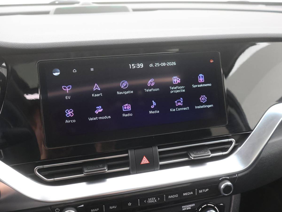 Kia e-Niro Kia e-Niro DynamicPlusLine 64 kWh TREKH|SCHUIFDAK|SOH96.1|STOELVERW|ACC|CAMERA|LED|ORG.NL