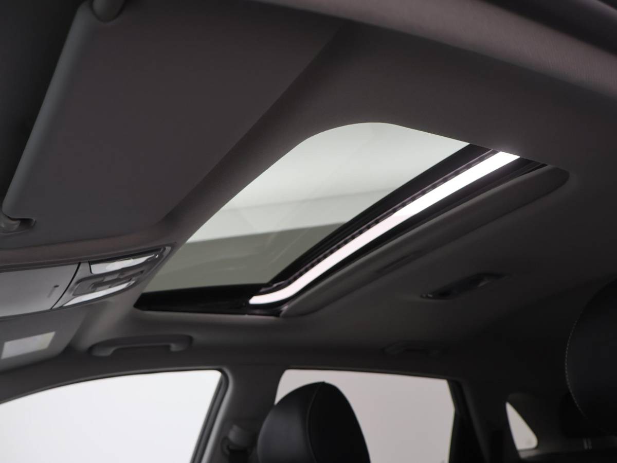 Kia e-Niro Kia e-Niro DynamicPlusLine 64 kWh TREKH|SCHUIFDAK|SOH96.1|STOELVERW|ACC|CAMERA|LED|ORG.NL