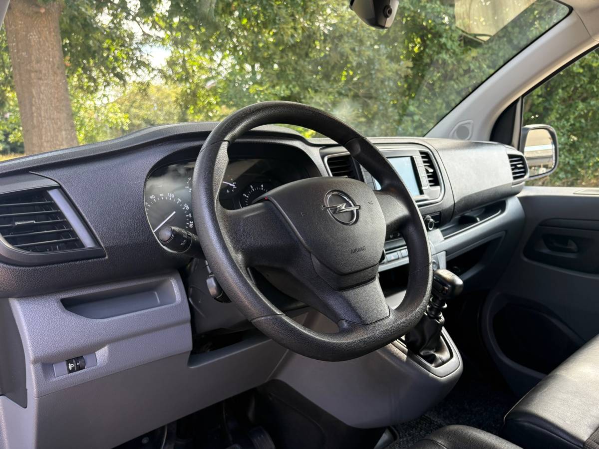 Opel Vivaro Opel Vivaro 2.0 CDTI L2H1 Edition|144PK|airco|cruise|apple carplay|trekhaak|parkeersensoren achter|EURO6|DAB+|elektrisch pakket