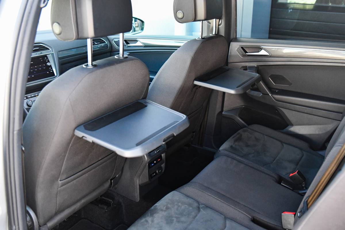 Volkswagen Tiguan Allspace Volkswagen Tiguan Allspace 1.5 TSI R-Line, 7 persoons, Pano, Massage, Dynaudio, ACC, Camera, Dodehoek, Virtual, Trekhaak!