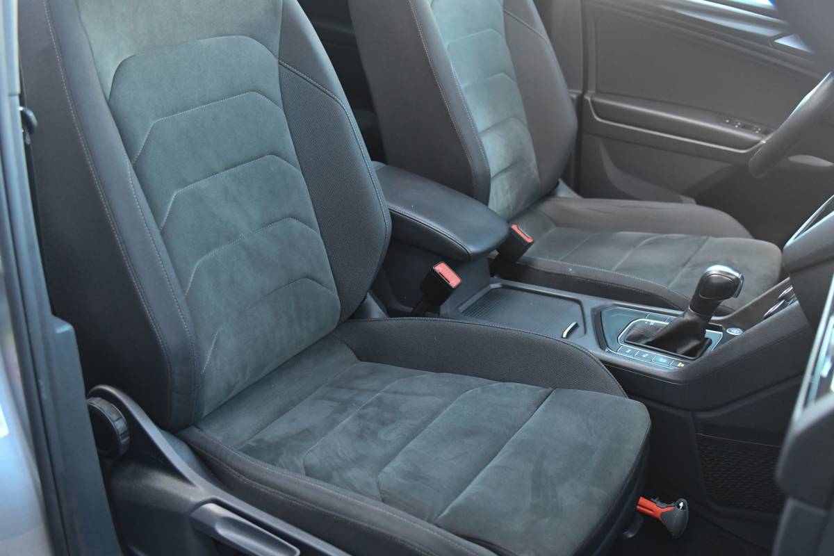 Volkswagen Tiguan Allspace Volkswagen Tiguan Allspace 1.5 TSI R-Line, 7 persoons, Pano, Massage, Dynaudio, ACC, Camera, Dodehoek, Virtual, Trekhaak!