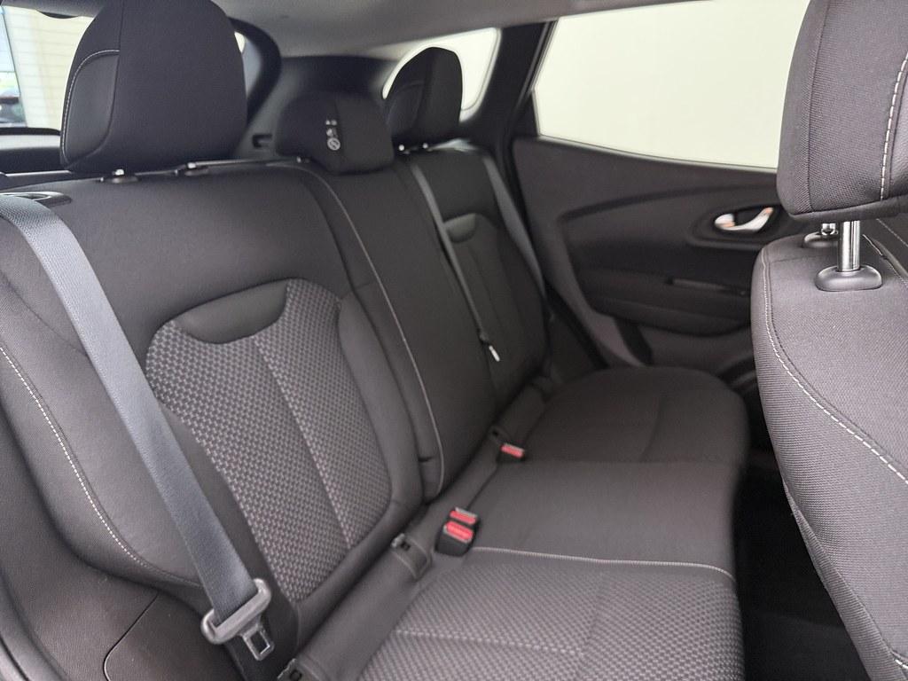 Renault Kadjar Renault Kadjar 1.3 TCe 140pk Intens Trekhaak/Ecc/Nav/Stoelverw / 1500kg trekgewicht