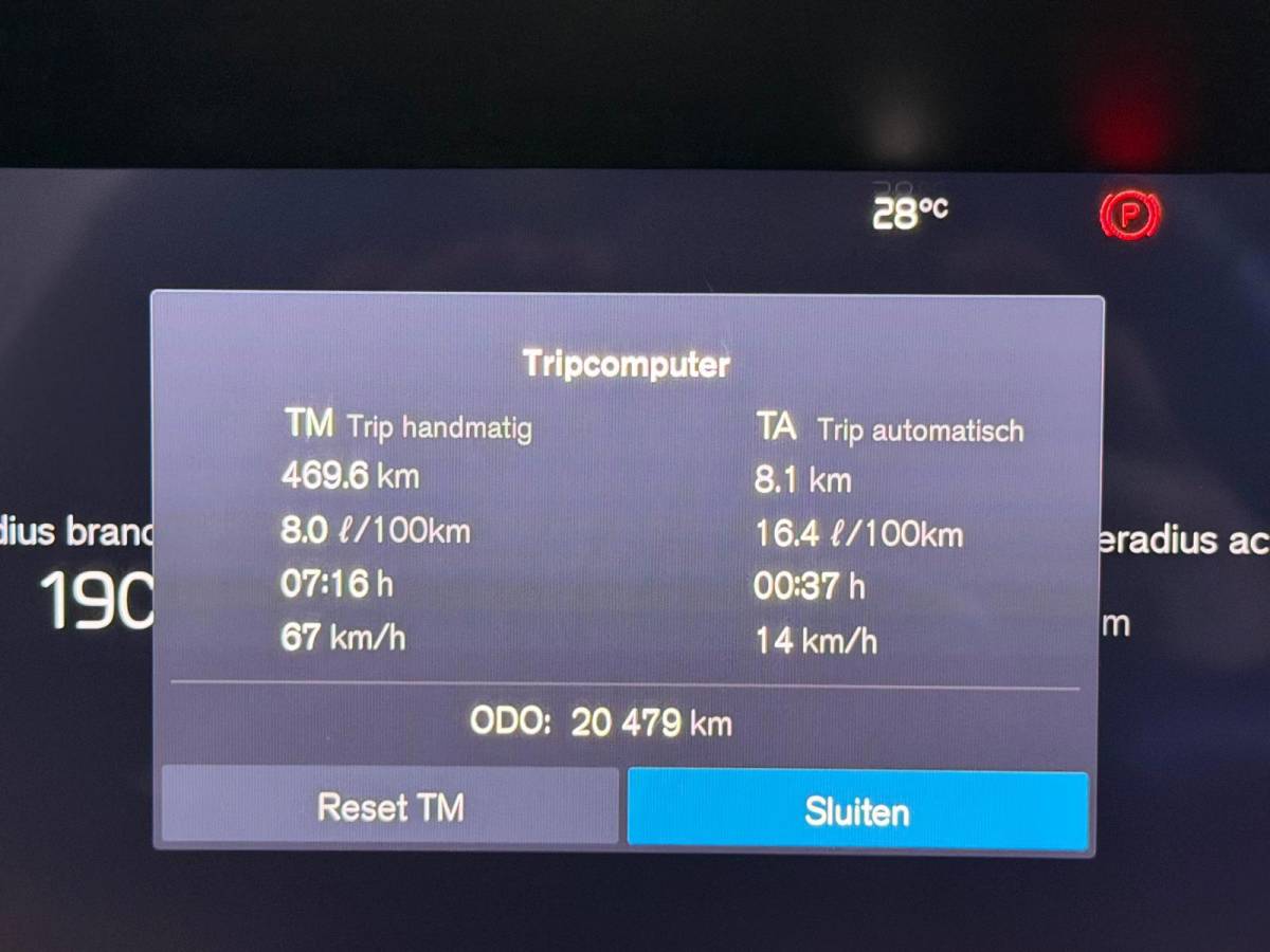 Volvo V60 Volvo V60 2.0 T6 Plug-in hybrid AWD Ultra Dark, Pano, HUD, Leer, Elektrische stoelen, stoel/Stuurverwarming, Harman kardon,