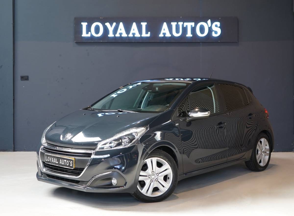 Peugeot 208 Peugeot 208 1.2 PureTech Allure | PDC | CRUISE | AIRCO | APK
