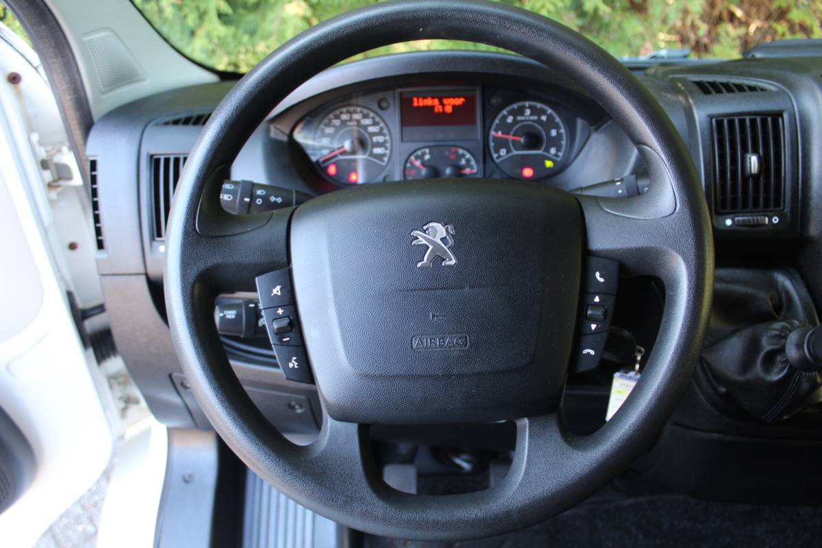 Peugeot Boxer Peugeot Boxer 330 2.2 HDI L2H1 DC Profit+ 130PK | Parkeercamera | Navigatie | Cruise Control | PDC