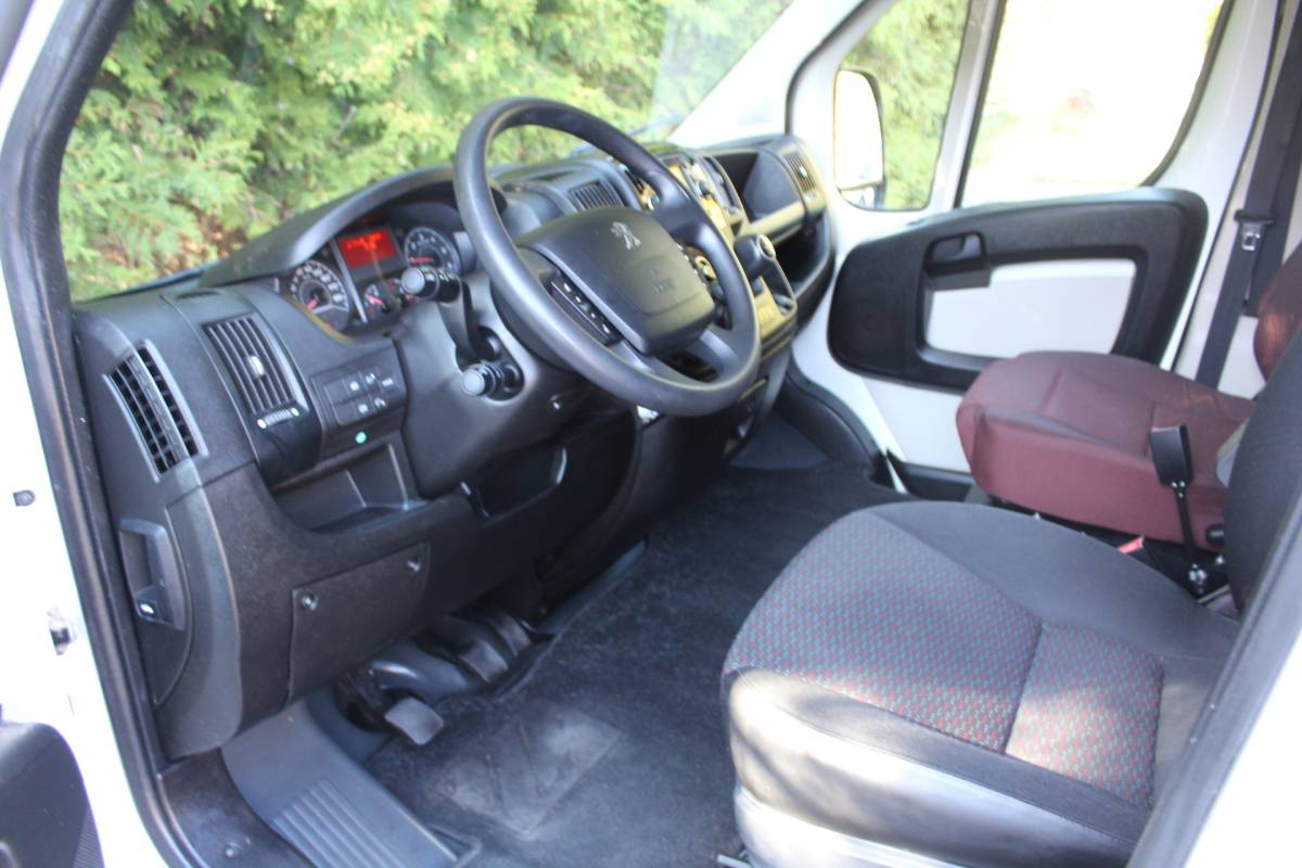 Peugeot Boxer Peugeot Boxer 330 2.2 HDI L2H1 DC Profit+ 130PK | Parkeercamera | Navigatie | Cruise Control | PDC