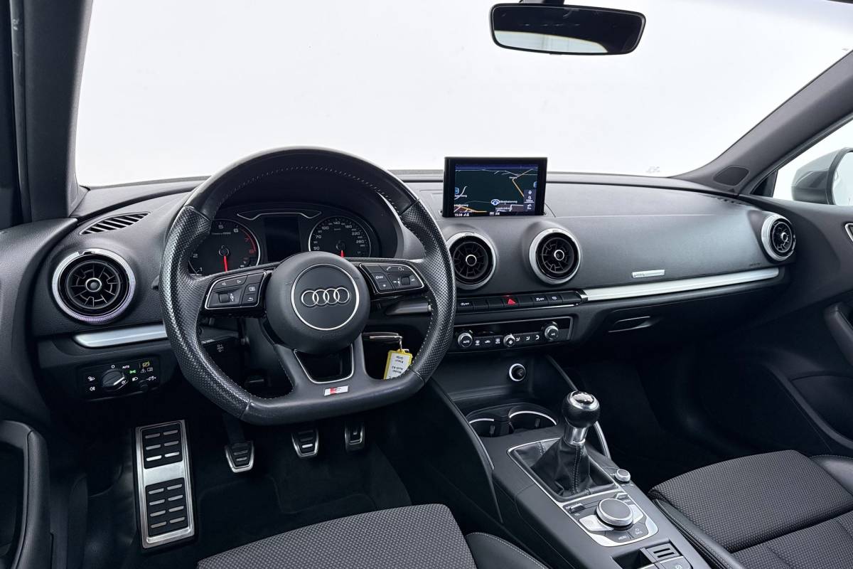 Audi A3 Audi A3 Sportback 1.5 TFSI S-Line Edition | Org NL | Facelift | LED | Sportstoelen | Climate Control |