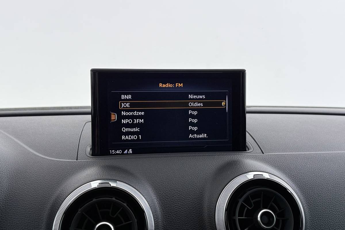 Audi A3 Audi A3 Sportback 1.5 TFSI S-Line Edition | Org NL | Facelift | LED | Sportstoelen | Climate Control |