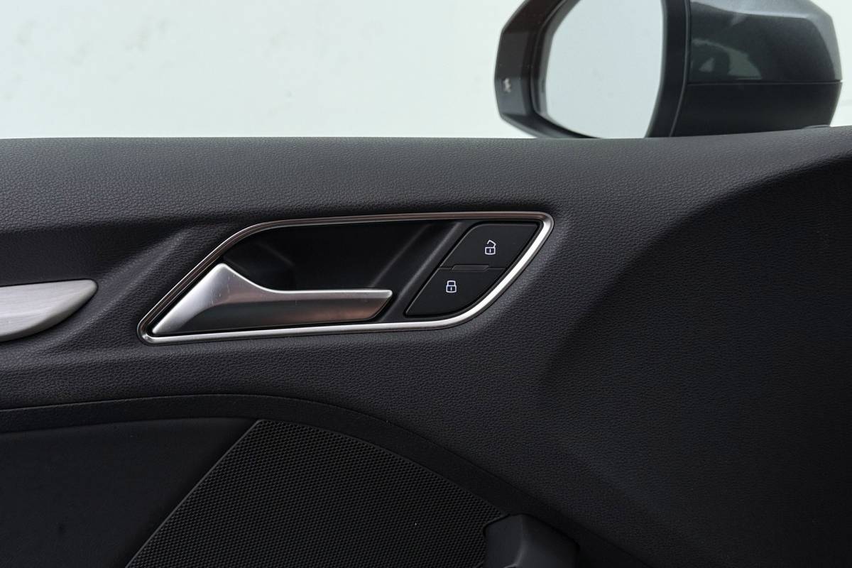 Audi A3 Audi A3 Sportback 1.5 TFSI S-Line Edition | Org NL | Facelift | LED | Sportstoelen | Climate Control |