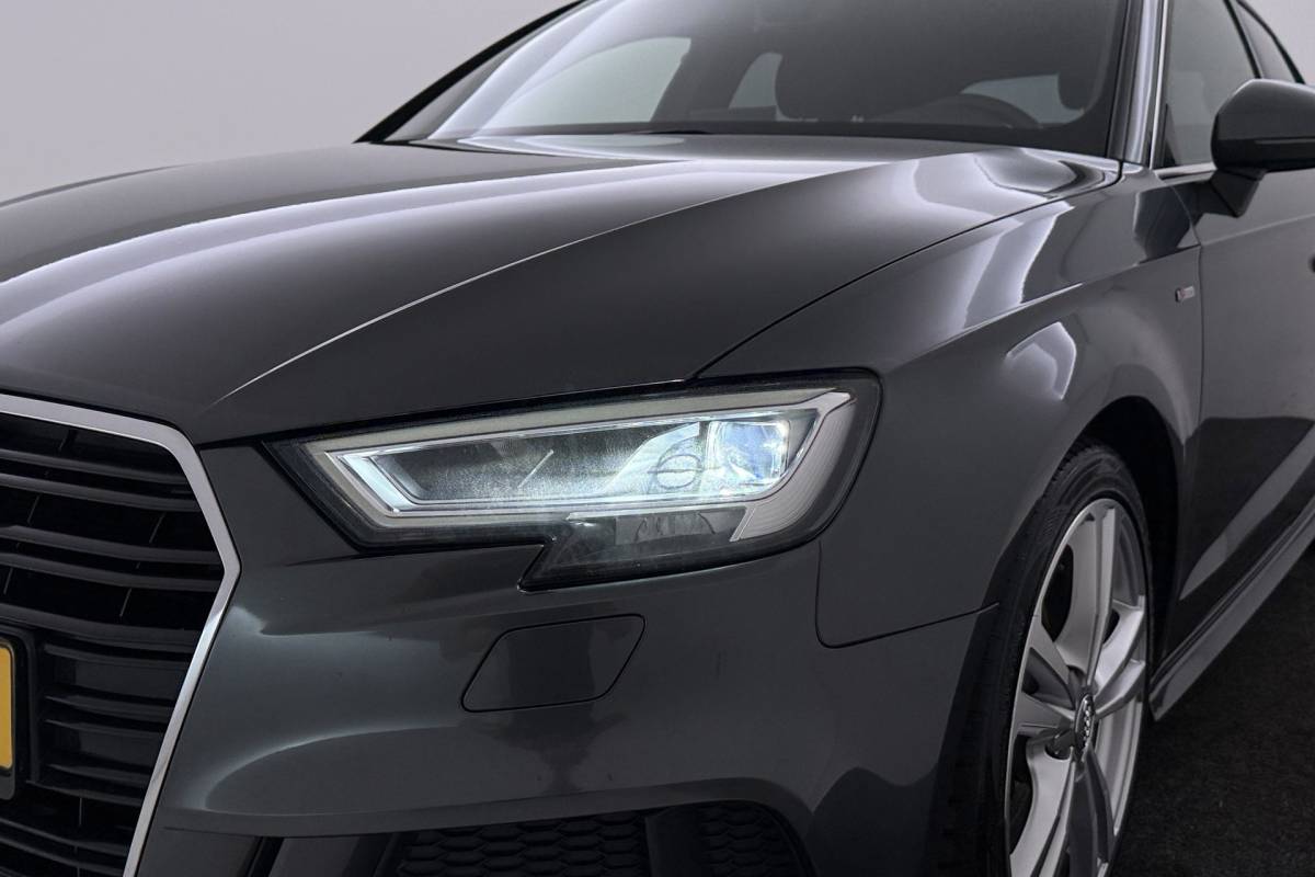 Audi A3 Audi A3 Sportback 1.5 TFSI S-Line Edition | Org NL | Facelift | LED | Sportstoelen | Climate Control |