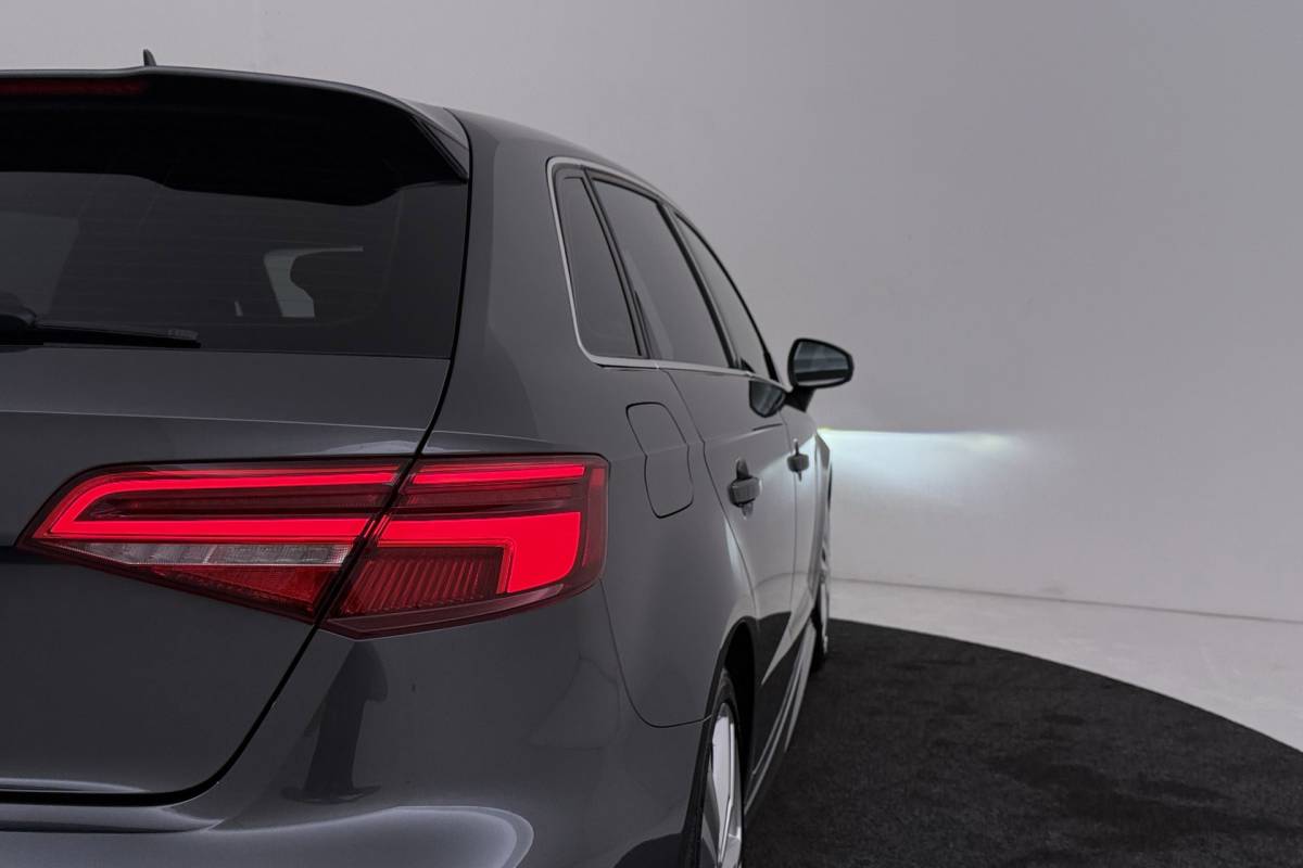Audi A3 Audi A3 Sportback 1.5 TFSI S-Line Edition | Org NL | Facelift | LED | Sportstoelen | Climate Control |