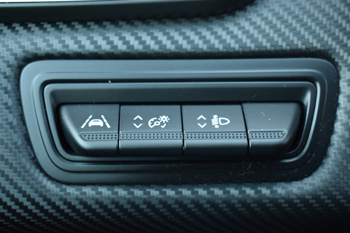 Renault Clio Renault Clio 1.0 TCE R.S. Line ECC | Carplay | RS Zetels | Keyless | Full Map Navi