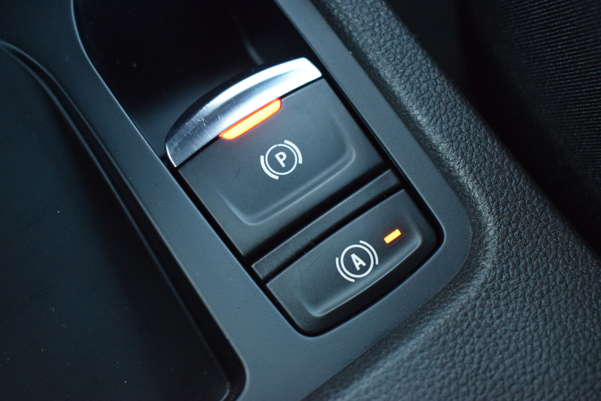 Renault Clio Renault Clio 1.0 TCE R.S. Line ECC | Carplay | RS Zetels | Keyless | Full Map Navi