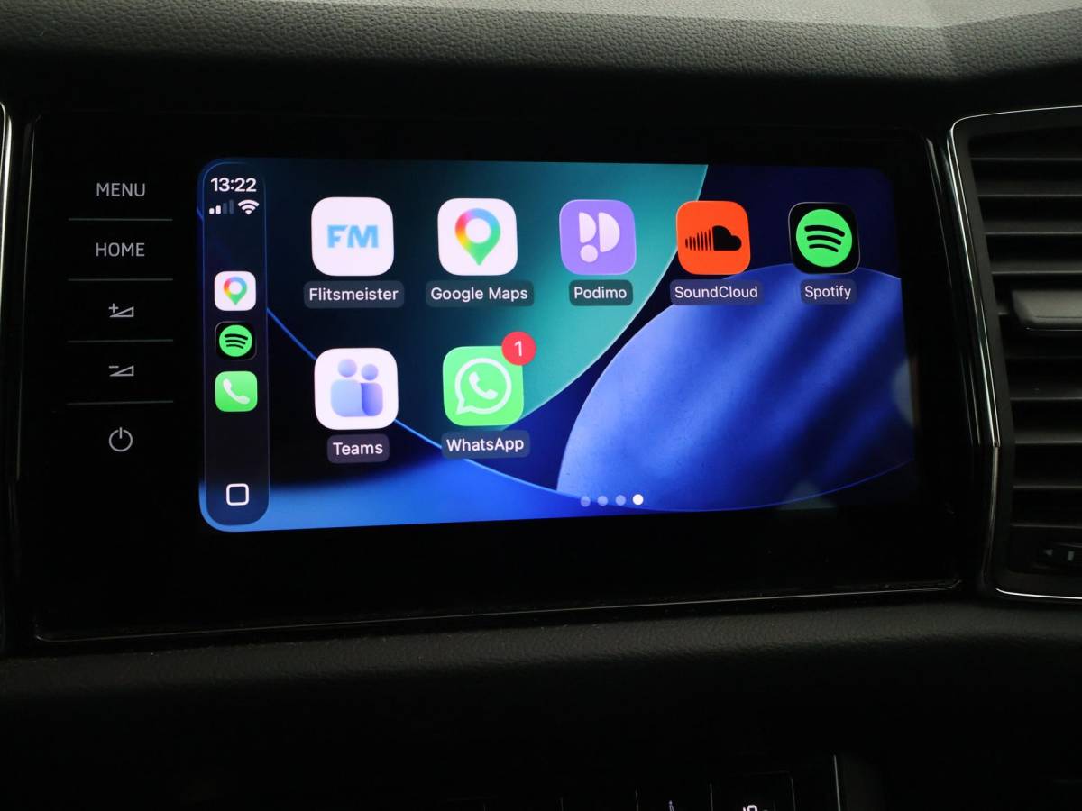 Škoda Kodiaq Skoda Kodiaq 1.5 TSI 150 PK + WEGKL. TREKHAAK 1800 KG | CARPLAY | CANTON | ADAPTIVE CRUISE | CAMERA