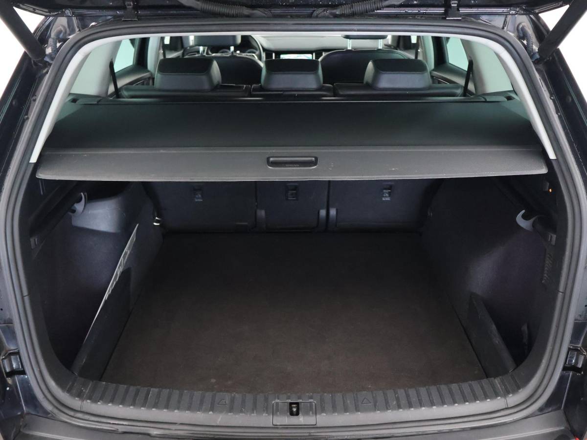 Škoda Kodiaq Skoda Kodiaq 1.5 TSI 150 PK + WEGKL. TREKHAAK 1800 KG | CARPLAY | CANTON | ADAPTIVE CRUISE | CAMERA