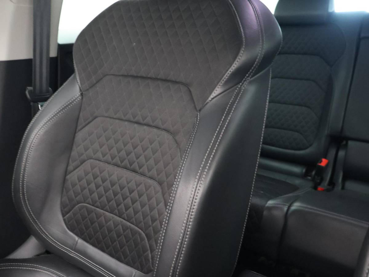 Škoda Kodiaq Skoda Kodiaq 1.5 TSI 150 PK + WEGKL. TREKHAAK 1800 KG | CARPLAY | CANTON | ADAPTIVE CRUISE | CAMERA
