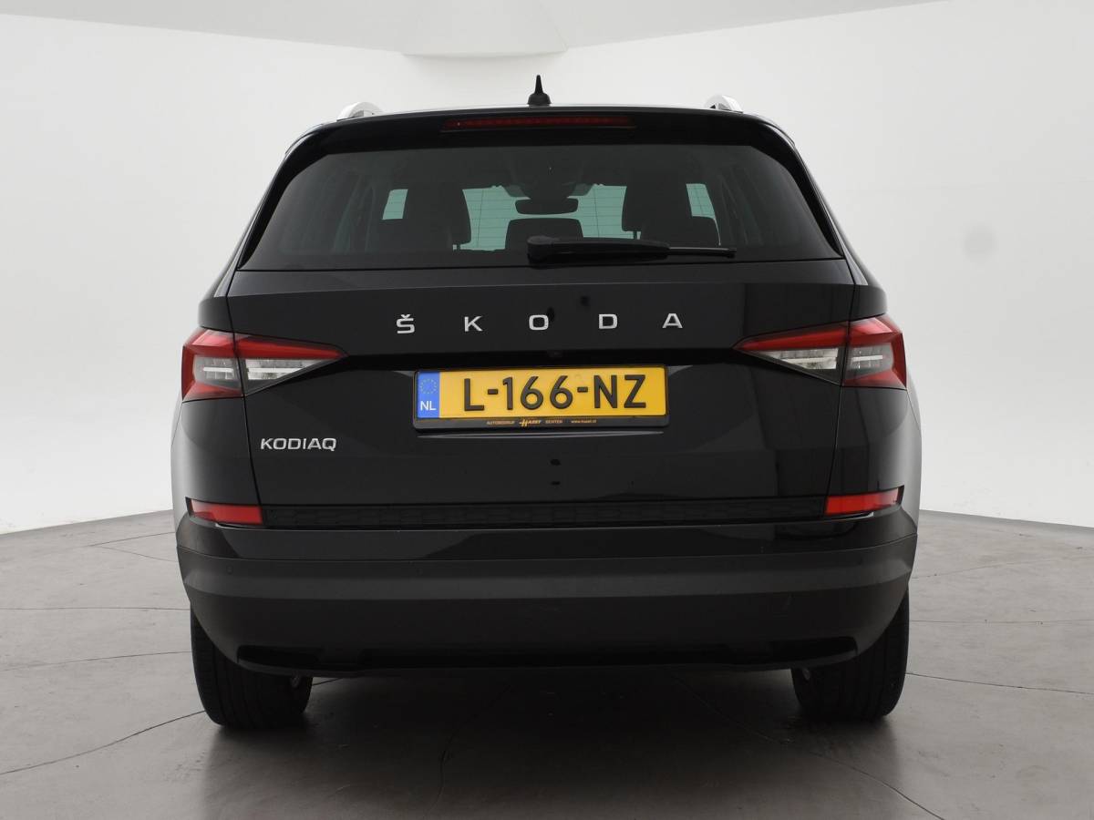 Škoda Kodiaq Skoda Kodiaq 1.5 TSI 150 PK + WEGKL. TREKHAAK 1800 KG | CARPLAY | CANTON | ADAPTIVE CRUISE | CAMERA