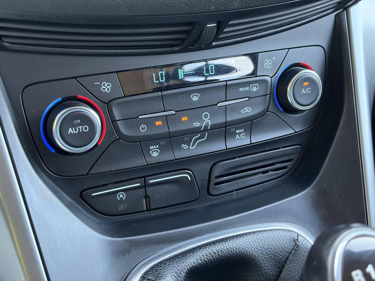 Ford Kuga Ford Kuga 1.5 EcoBoost Trend Ultimate ✓2e Eigenaar✓Navi✓Trekhaak✓Carplay✓Clima✓Cruise✓Lm velgen✓Pdc✓120pk✓6 Bak✓N.A.P✓Apk tot 10-2027