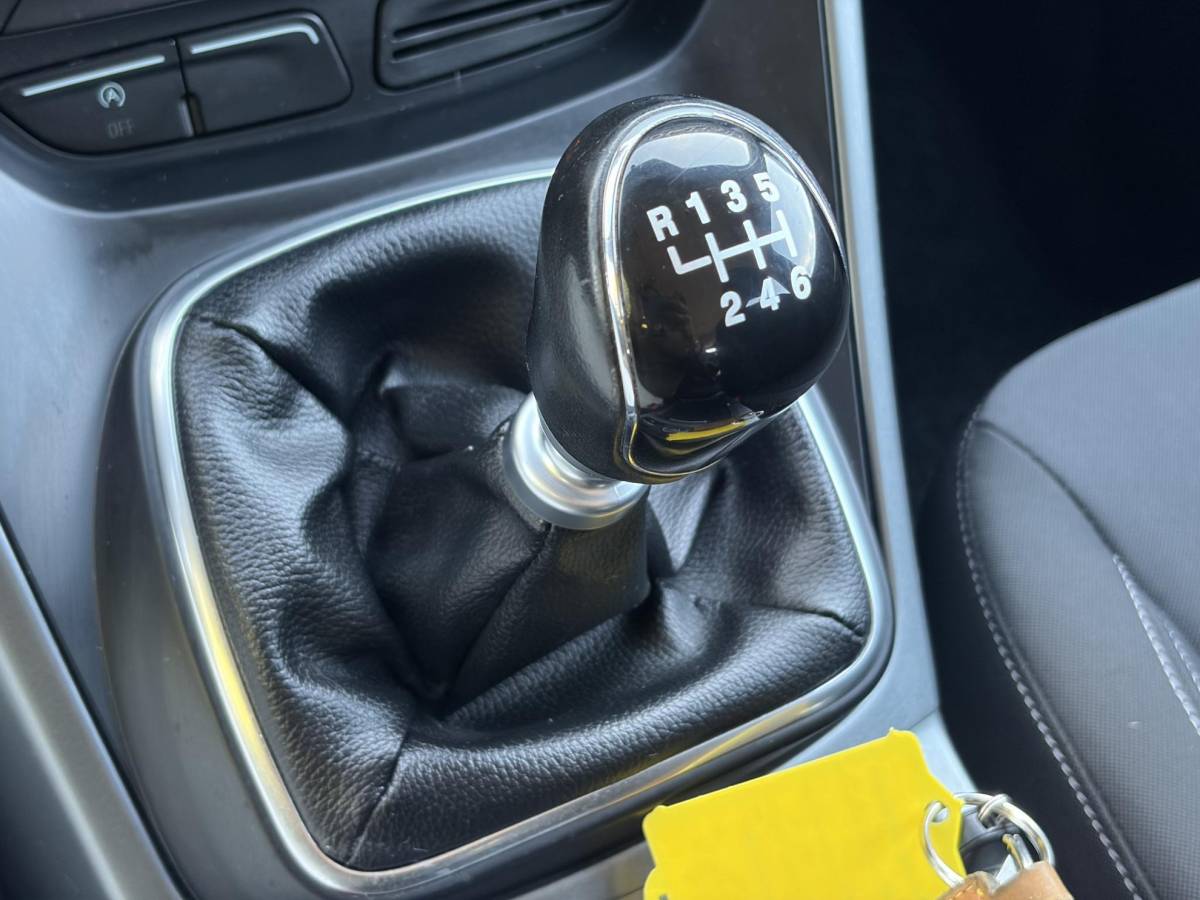 Ford Kuga Ford Kuga 1.5 EcoBoost Trend Ultimate ✓2e Eigenaar✓Navi✓Trekhaak✓Carplay✓Clima✓Cruise✓Lm velgen✓Pdc✓120pk✓6 Bak✓N.A.P✓Apk tot 10-2027