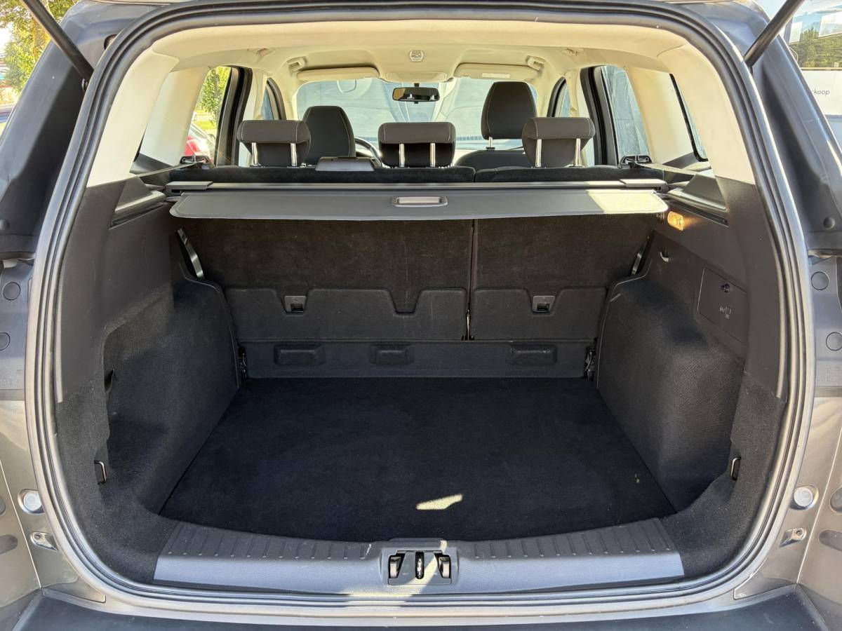 Ford Kuga Ford Kuga 1.5 EcoBoost Trend Ultimate ✓2e Eigenaar✓Navi✓Trekhaak✓Carplay✓Clima✓Cruise✓Lm velgen✓Pdc✓120pk✓6 Bak✓N.A.P✓Apk tot 10-2027