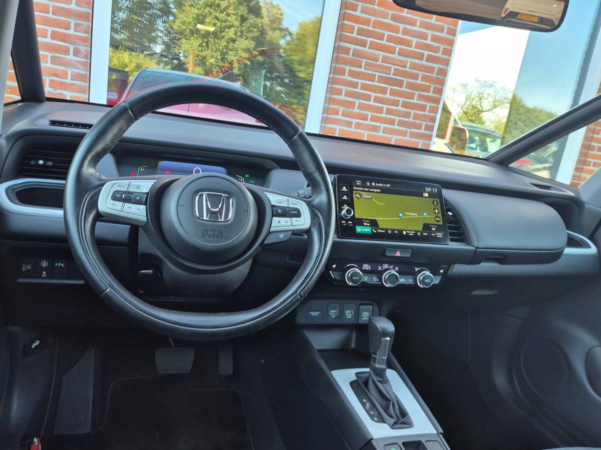 Honda Jazz Honda Jazz 1.5 e:HEV Hybrid Executive 109PK 5drs AUTOMAAT clima, adapt.cruise, navi, carplay, led, camera, pdc, keyless