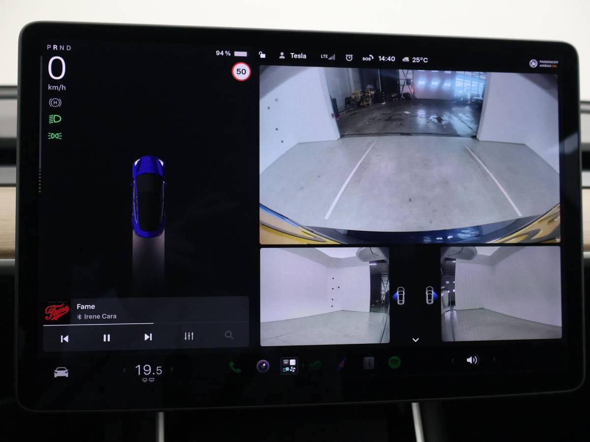 Tesla Model 3 Tesla Model 3 LONG RANGE AWD 75 kWh + TREKHAAK AFNEEMBAAR | PANORAMA | ZWART LEDER | STOELVERW. V+A