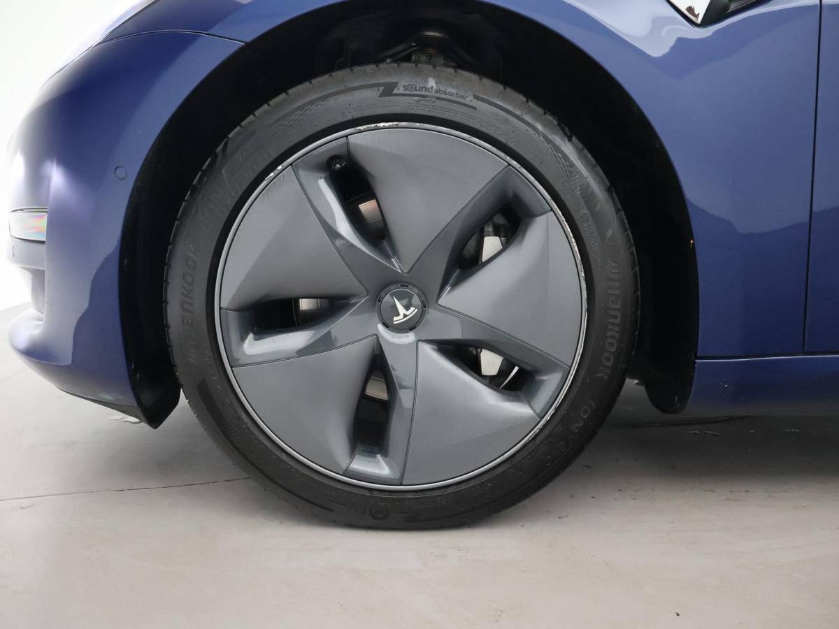 Tesla Model 3 Tesla Model 3 LONG RANGE AWD 75 kWh + TREKHAAK AFNEEMBAAR | PANORAMA | ZWART LEDER | STOELVERW. V+A
