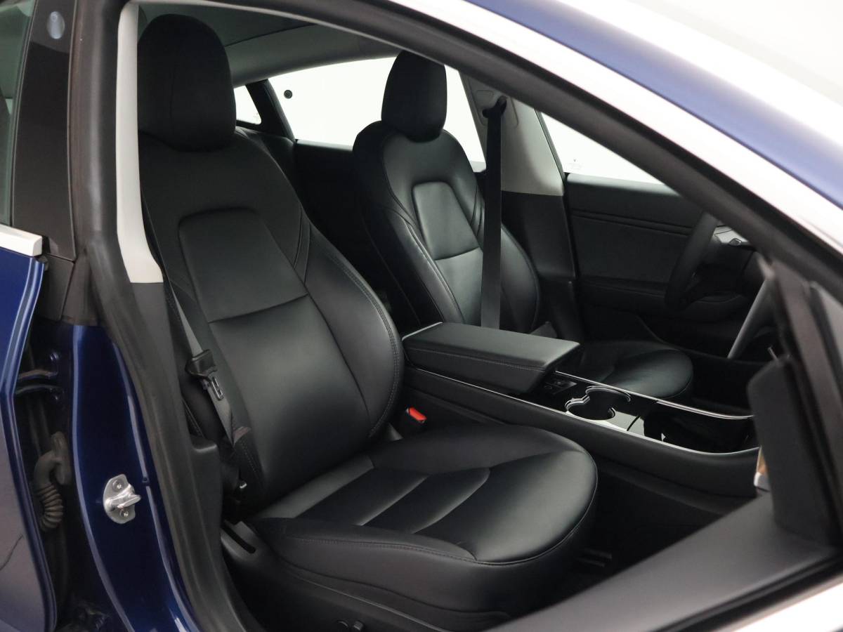 Tesla Model 3 Tesla Model 3 LONG RANGE AWD 75 kWh + TREKHAAK AFNEEMBAAR | PANORAMA | ZWART LEDER | STOELVERW. V+A