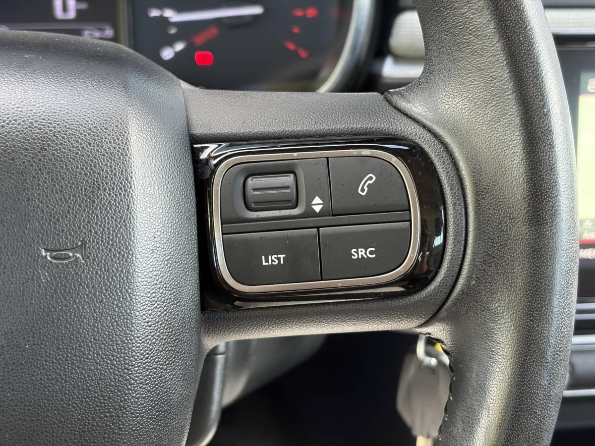 Citroën C3 Citroen C3 1.2 PureTech Feel ✓2e Eigenaar✓Navi✓Carplay✓Clima✓Cruise✓Lm velgen✓Rijstrooksensor✓Pdc✓N.A.P✓Apk tot 05-2027