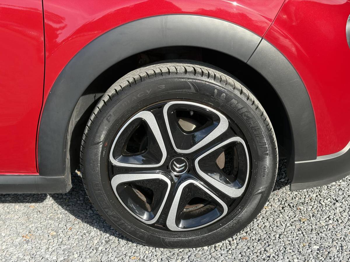 Citroën C3 Citroen C3 1.2 PureTech Feel ✓2e Eigenaar✓Navi✓Carplay✓Clima✓Cruise✓Lm velgen✓Rijstrooksensor✓Pdc✓N.A.P✓Apk tot 05-2027