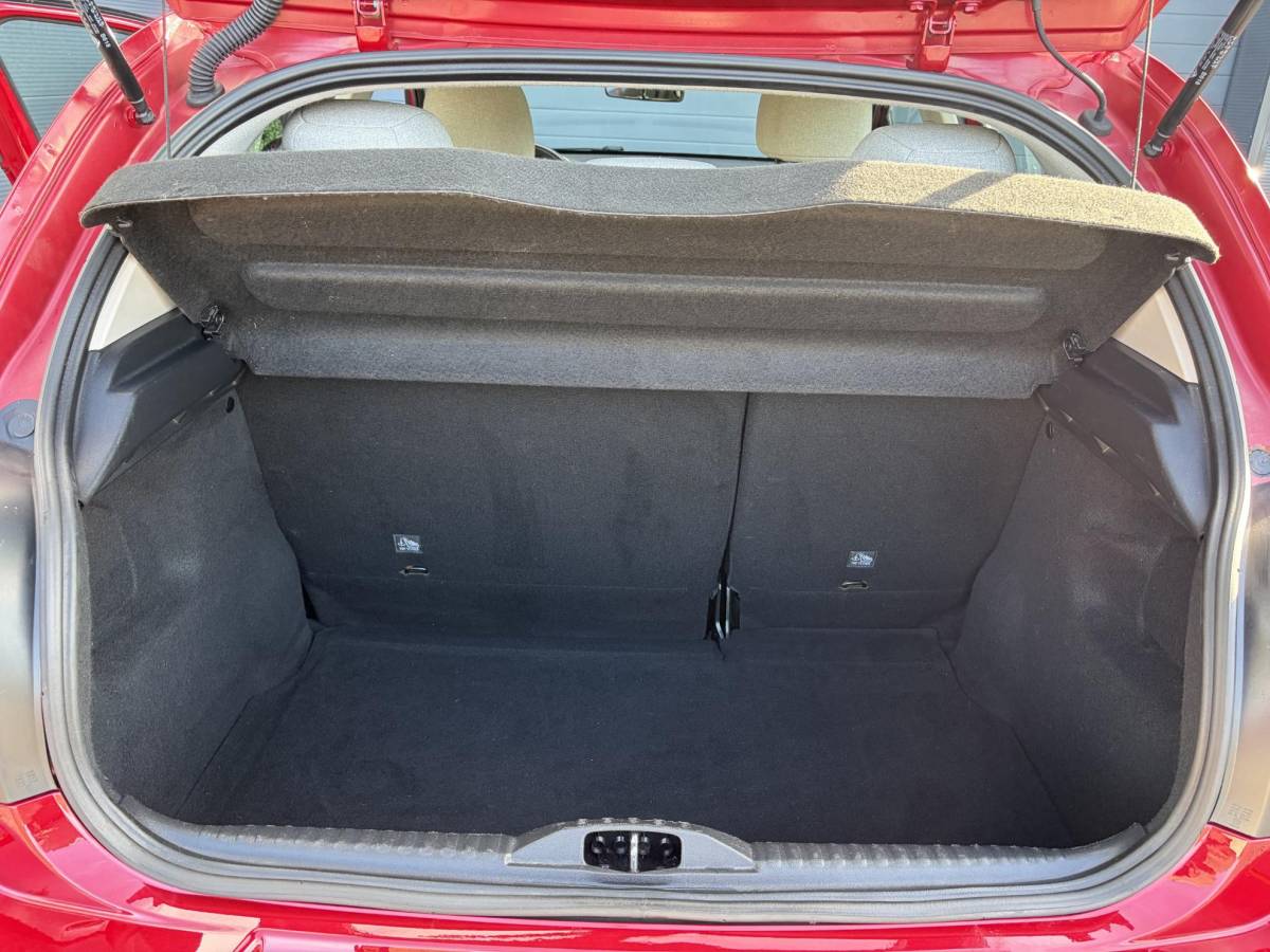 Citroën C3 Citroen C3 1.2 PureTech Feel ✓2e Eigenaar✓Navi✓Carplay✓Clima✓Cruise✓Lm velgen✓Rijstrooksensor✓Pdc✓N.A.P✓Apk tot 05-2027