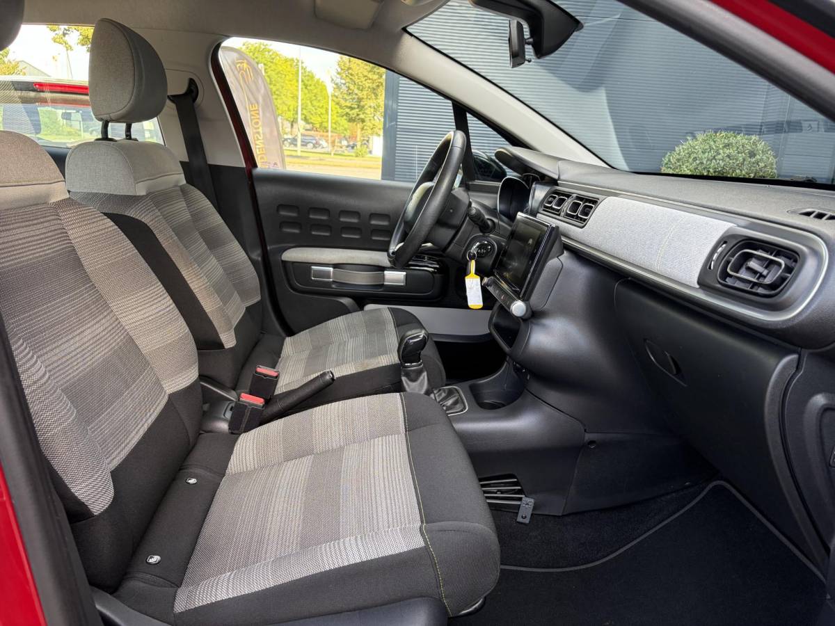 Citroën C3 Citroen C3 1.2 PureTech Feel ✓2e Eigenaar✓Navi✓Carplay✓Clima✓Cruise✓Lm velgen✓Rijstrooksensor✓Pdc✓N.A.P✓Apk tot 05-2027