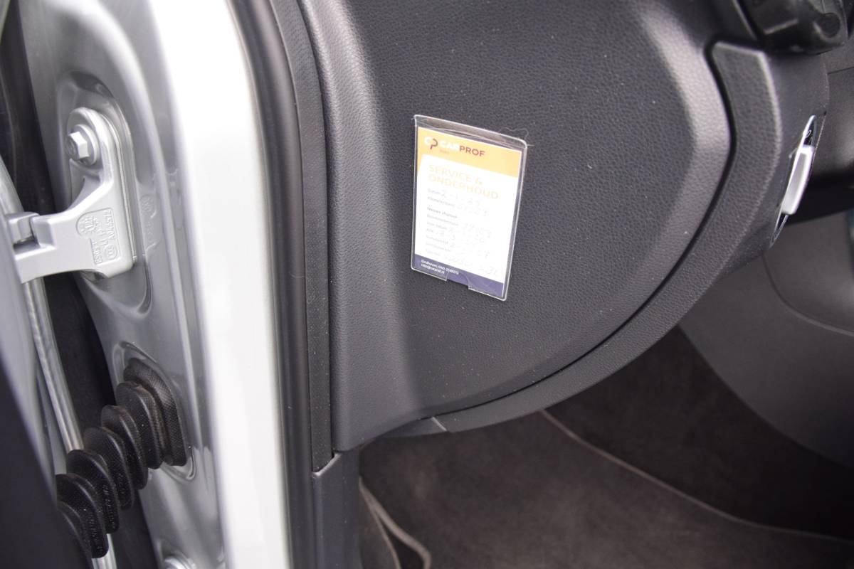 Mercedes-Benz B-Klasse Mercedes-Benz B-klasse 180 Ambition Automaat Bi-Xenon Navi Trekhaak/afneembaar 73dkm!