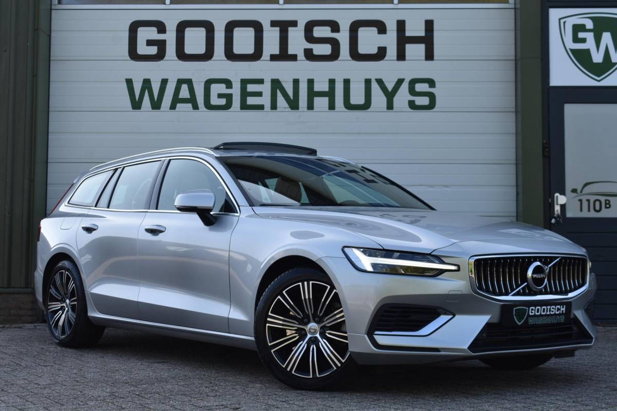 Volvo V60 Volvo V60 2.0 T8 Twin Engine AWD Inscription | Leder | Pano | Winterpakket |