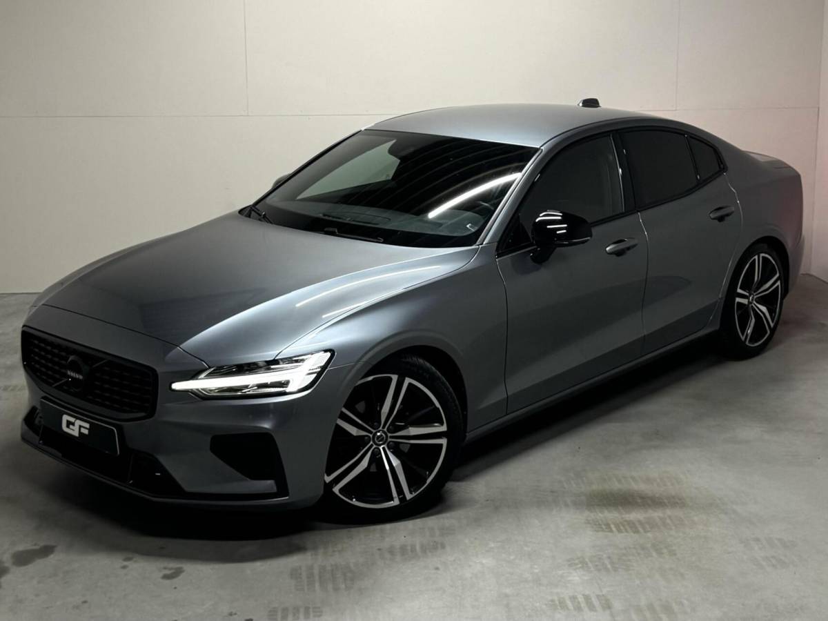 Volvo S60 Volvo S60 2.0 T4 R-Design Autopilot Camera CarPlay Trekh. NAP