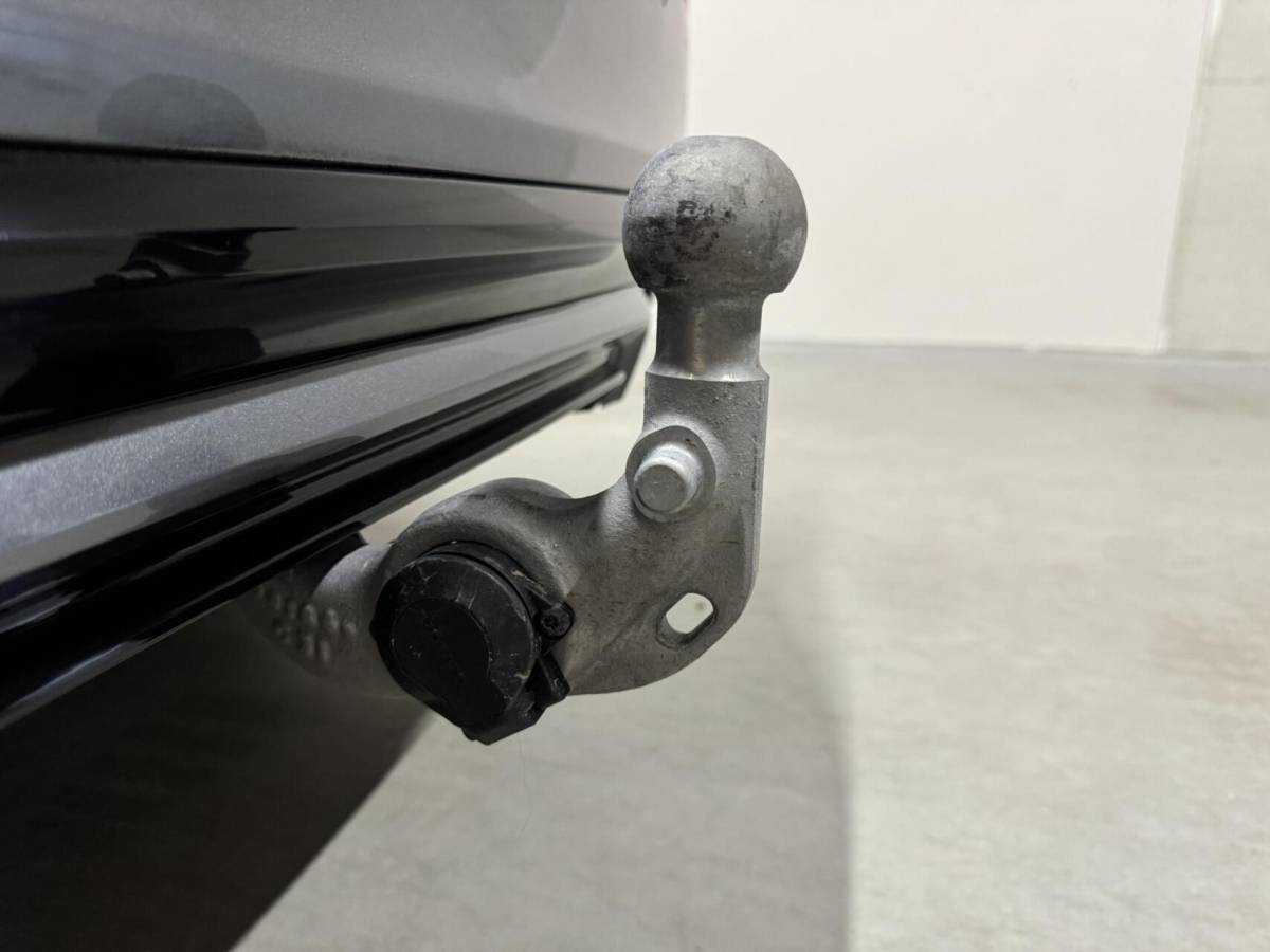 Volvo S60 Volvo S60 2.0 T4 R-Design Autopilot Camera CarPlay Trekh. NAP