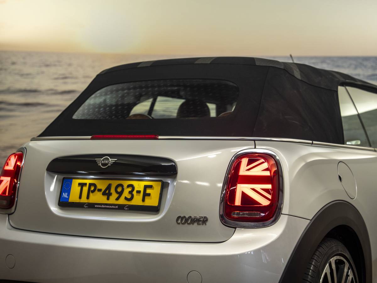 MINI Cooper Cabrio Mini Cabrio 1.5 Cooper, 1ste eigenaar, NAP, Volledig Leer, Harman cardon